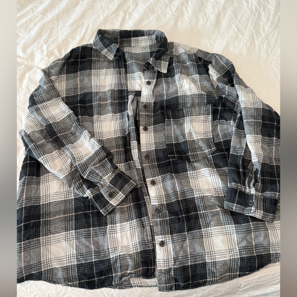 Women's Black and White Plaid Button Down Shirt